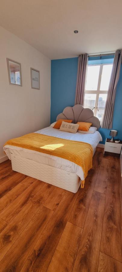 Modern And Spacious Swansea Centre Apartment Eksteriør bilde