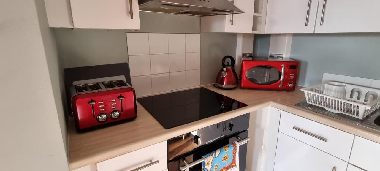 Modern And Spacious Swansea Centre Apartment Eksteriør bilde